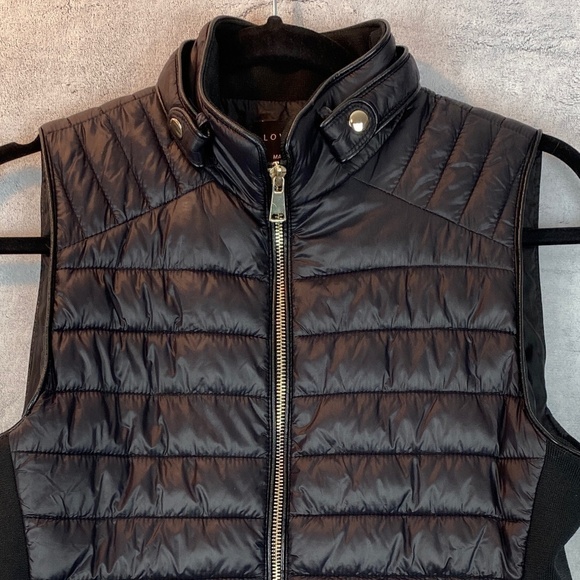 Love Tree Puffer Vest Sz Small Black Nylon Zip Up Stretch Side Panels - Picture 12 of 12